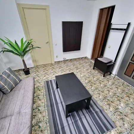 Global Downtown - Universitate - Calea Victoriei * Bükreş